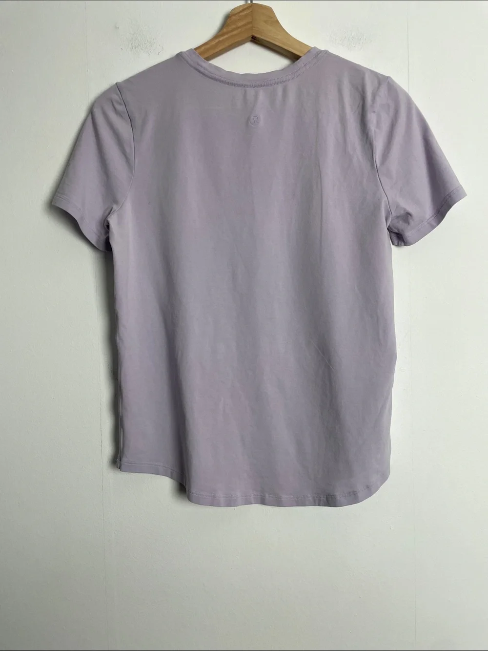 Lululemon Love Running Lavender Crewneck Pullover Stretch Women 4 Casual T Shirt